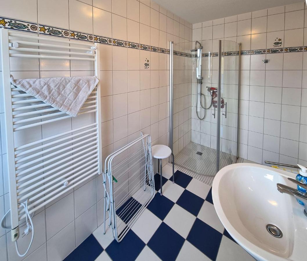 Ferienhaus "Zum Kreideblick" Sassnitz Exteriör bild